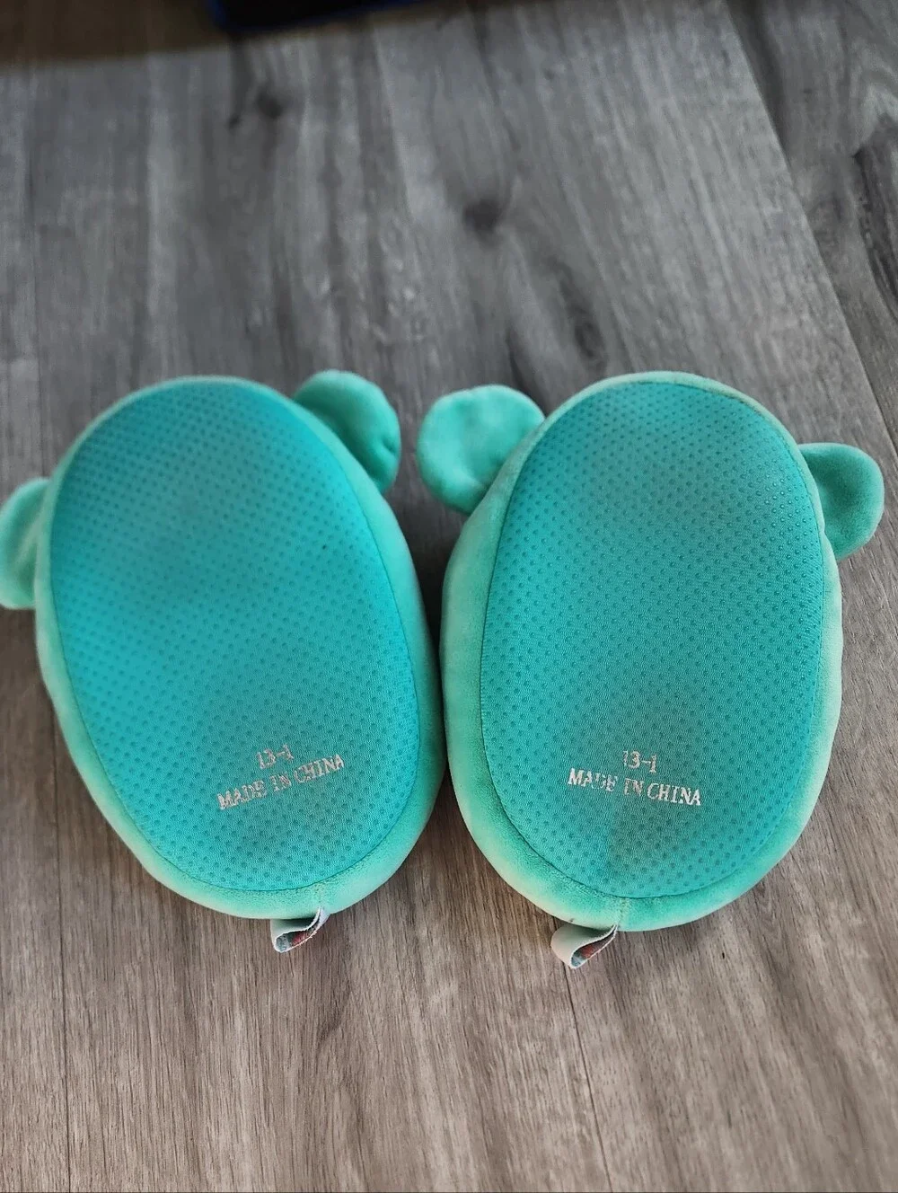 Squishmallows Kids Slippers Teal Plush Koala Kelly Toys Used Size 13-1 EUC